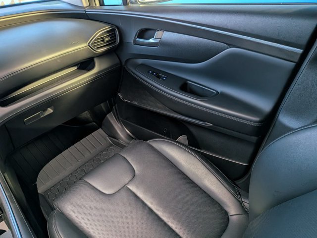Used 2023 Hyundai Santa Fe SEL w/ Premium Package FWD image 16