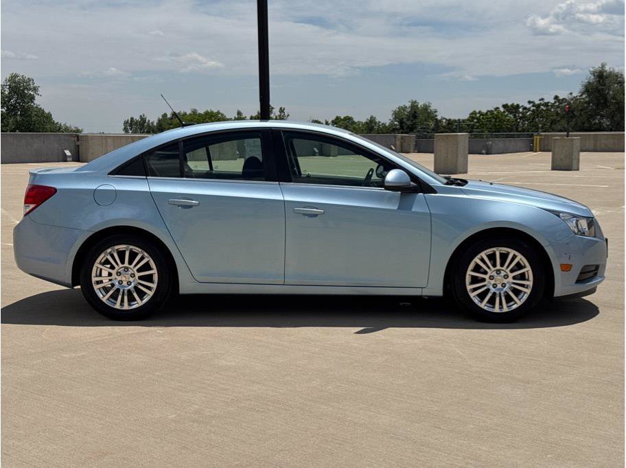 Used 2011 Chevrolet Cruze Eco FWD image 9