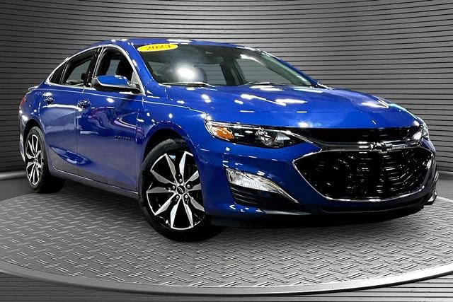 Used 2023 Chevrolet Malibu RS FWD image 3