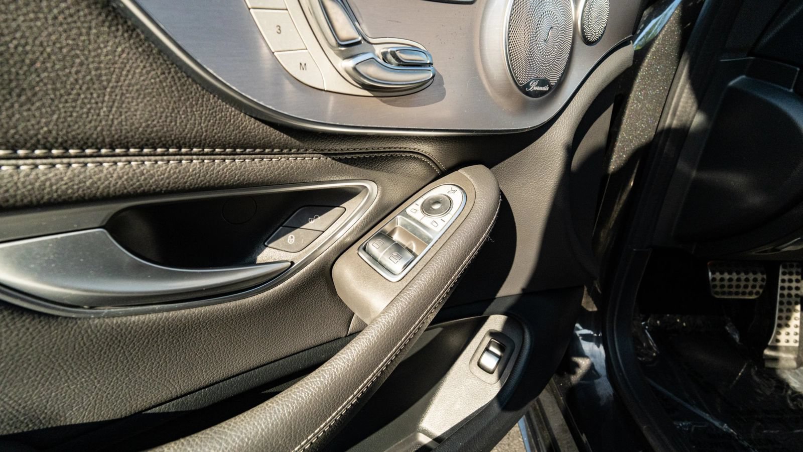 Used 2019 Mercedes-Benz C 300 4MATIC Coupe w/ AMG Line image 22