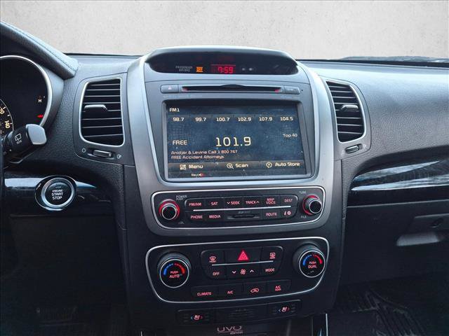 Used 2014 Kia Sorento SX w/ 3rd Row Package AWD/4WD image 11