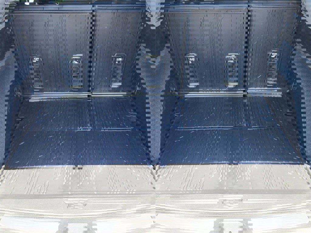 New 2025 Cadillac Escalade IQ Sport 2 w/ LPO, ONYX Package AWD/4WD image 21