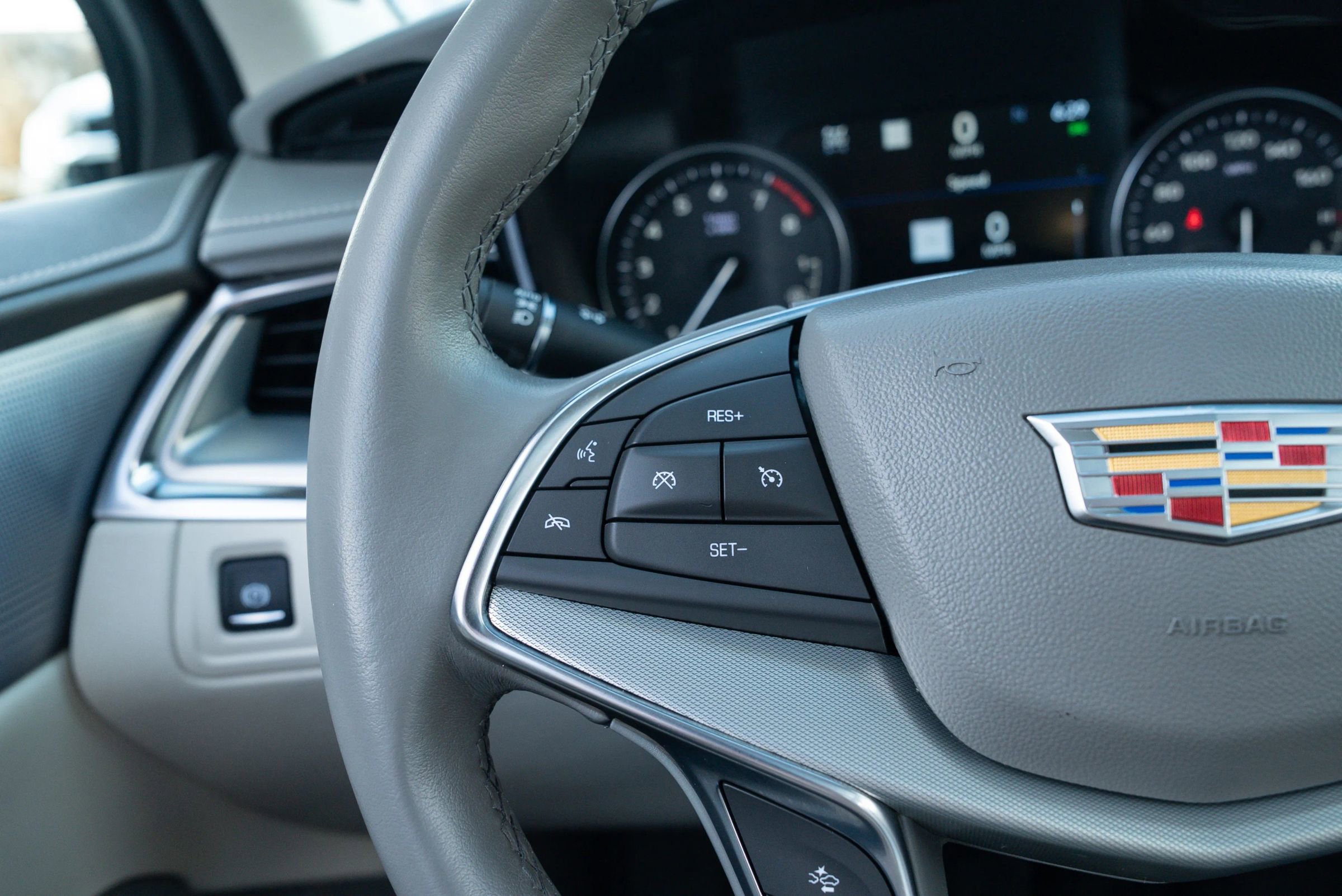 Used 2021 Cadillac XT5 Premium Luxury AWD/4WD image 29