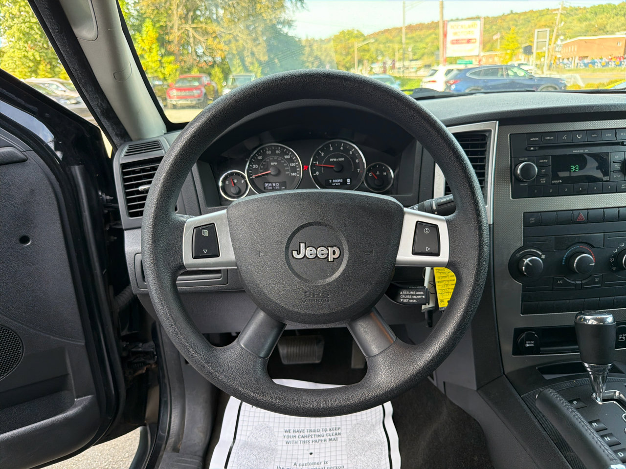 Used 2009 Jeep Grand Cherokee Laredo image 21