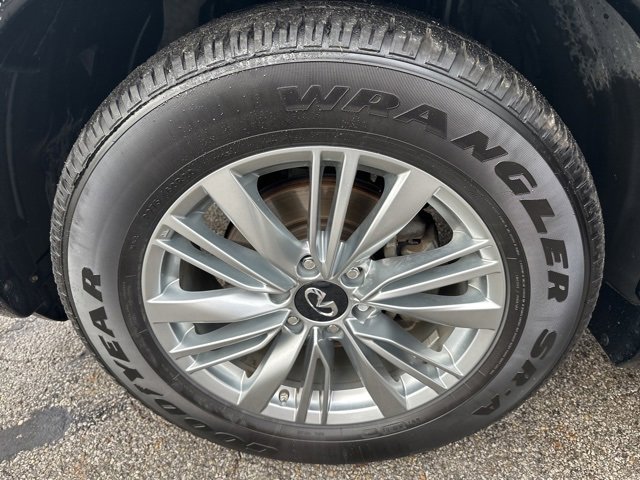 Used 2018 INFINITI QX80 4WD w/ Driver Assistance Package image 35