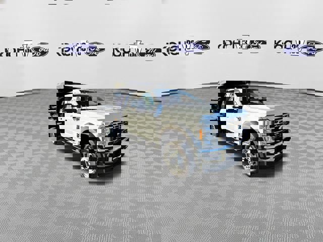 New 2026 Ford F550 4x4 Crew Cab image 2