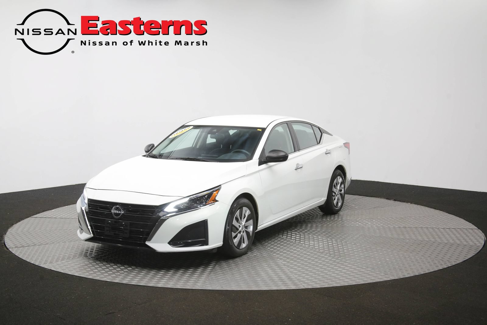 Used 2024 Nissan Altima 2.5 S FWD image 53