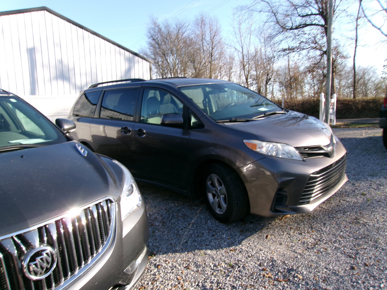 Used 2019 Toyota Highlander XLE image 31