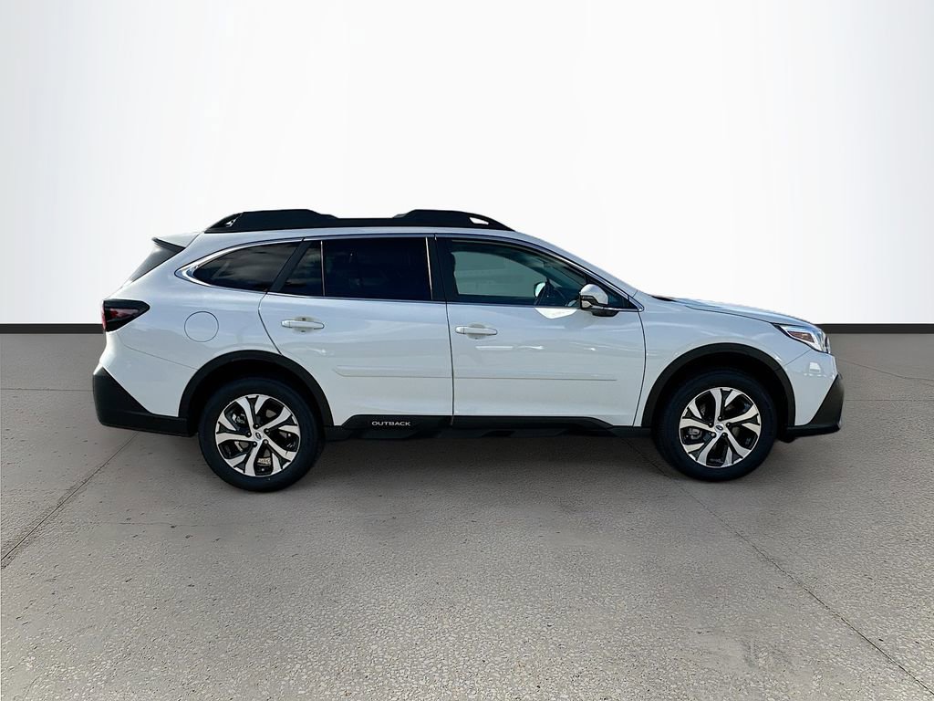 Used 2022 Subaru Outback Limited image 8