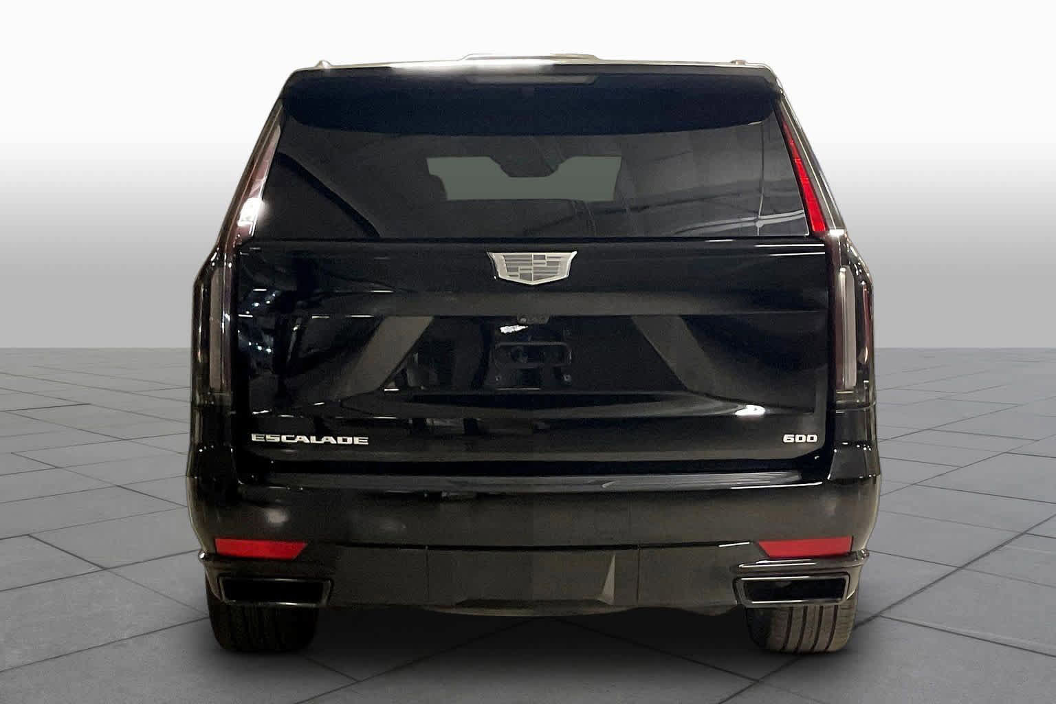 Used 2021 Cadillac Escalade Sport w/ Driver Assist Tech Package image 4