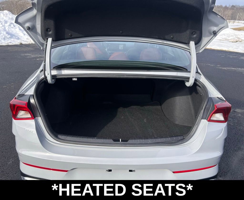 Used 2024 Kia K5 GT-Line image 11