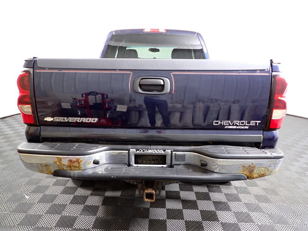 Used 2005 Chevrolet Silverado 1500 4x4 Extended Cab w/ Light Duty Power Package image 13