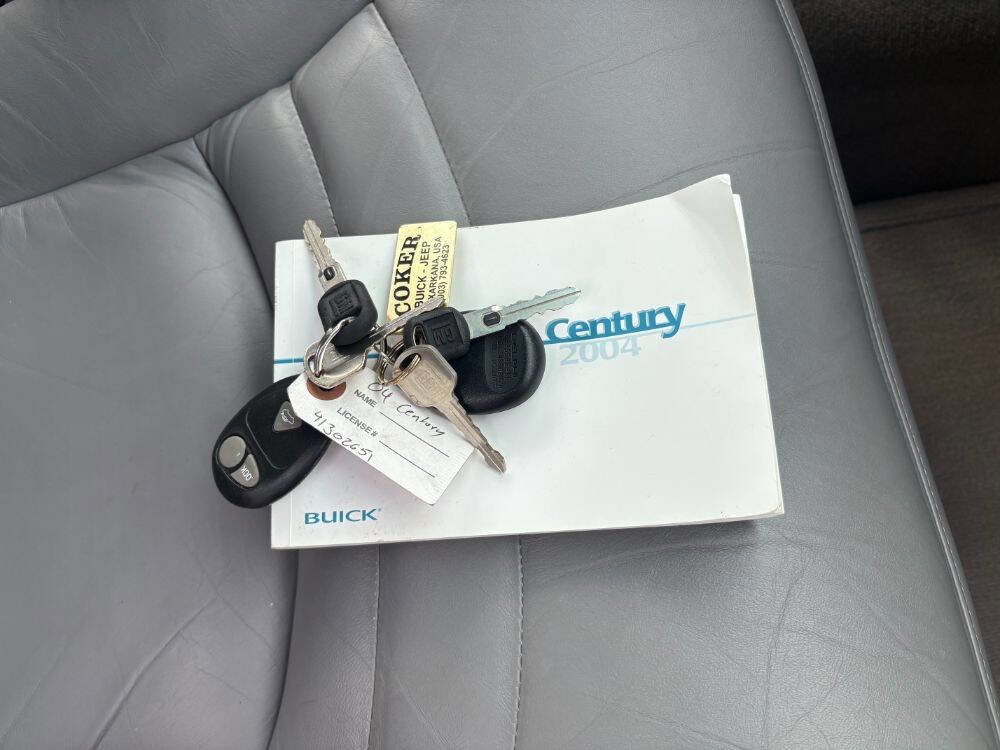 Used 2004 Buick Century Custom image 20