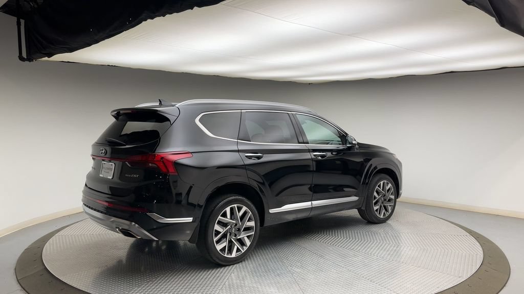 Used 2023 Hyundai Santa Fe Calligraphy AWD/4WD image 2