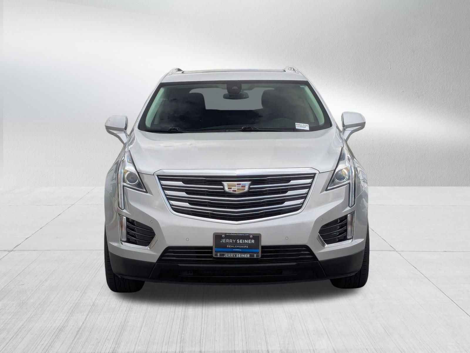 Used 2019 Cadillac XT5 Luxury FWD image 8