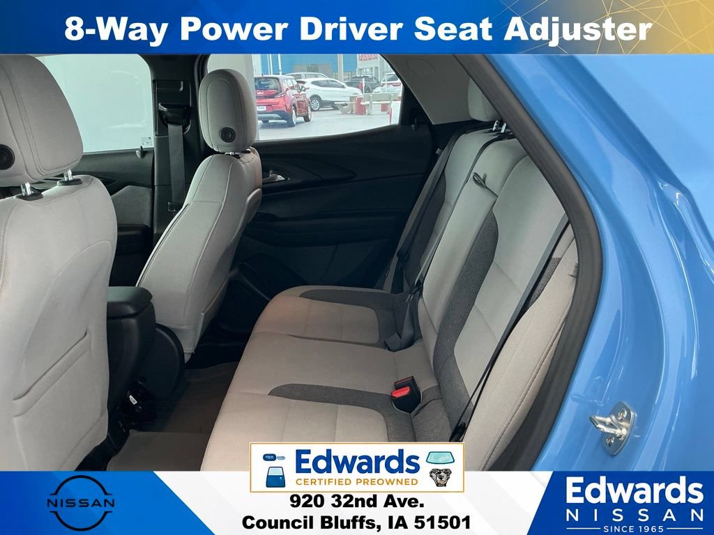 Used 2024 Chevrolet TrailBlazer LT w/ Convenience Package AWD/4WD image 14