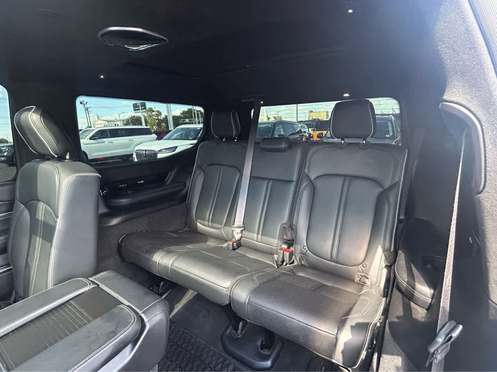 Used 2025 Jeep Grand Wagoneer Series II Obsidian w/ Quick Order Packagew 28T AWD/4WD image 13