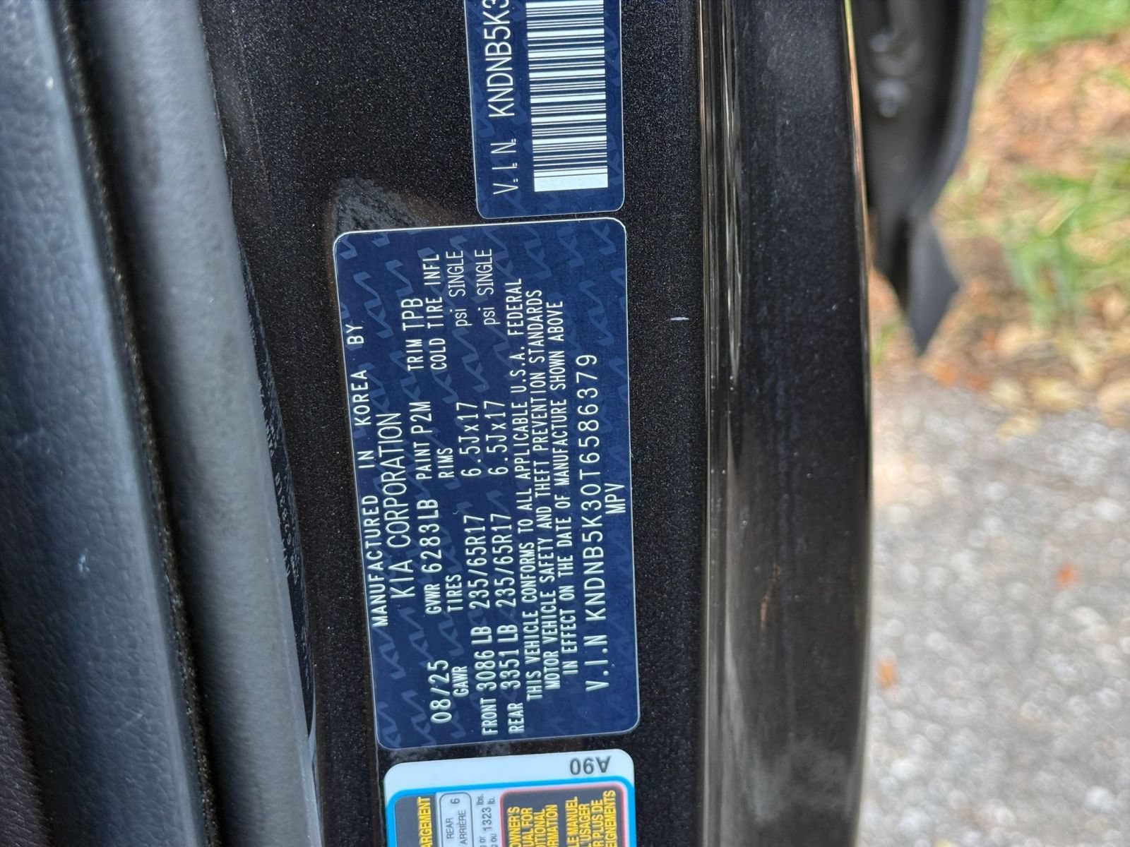 Used 2026 Kia Carnival FWD image 29