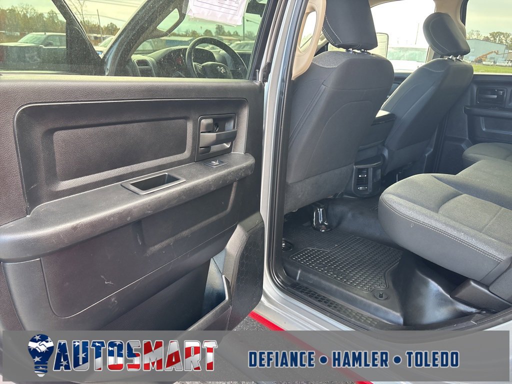 Used 2020 RAM 3500 Tradesman w/ Chrome Appearance Group image 45