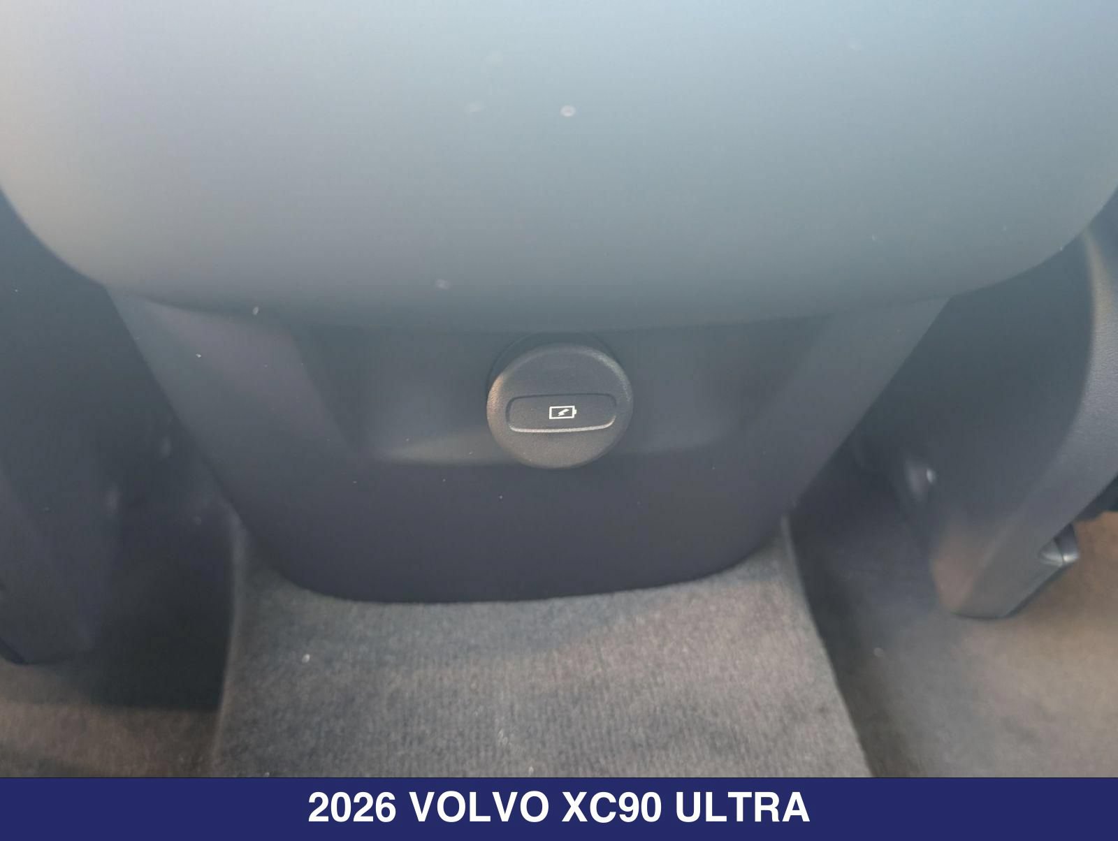 New 2026 Volvo XC90 B6 Ultra w/ Protection Package AWD/4WD image 16