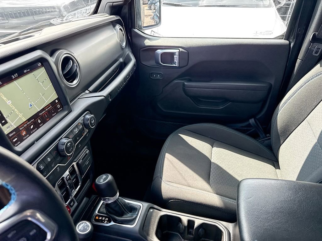 Used 2022 Jeep Wrangler Unlimited Rubicon 4xe w/ Cold Weather Group image 26