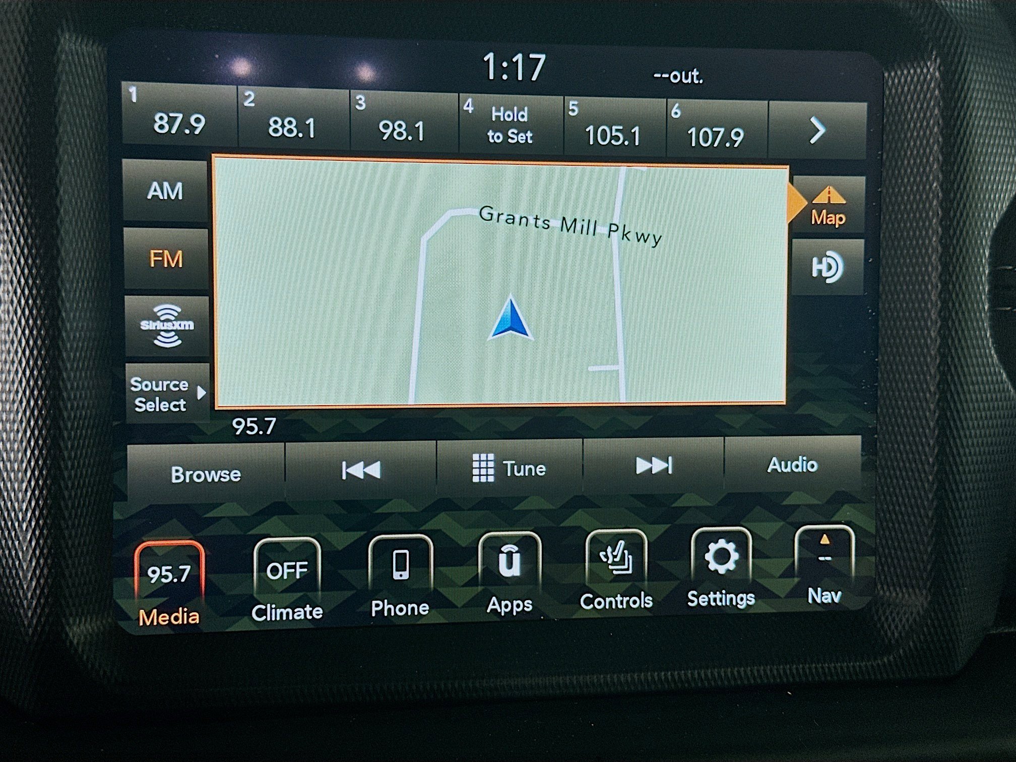 Used 2023 Jeep Wrangler Sahara w/ Cold Weather Group image 19