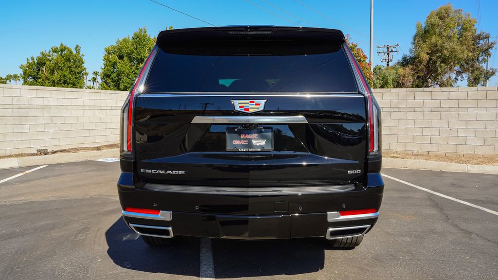 New 2026 Cadillac Escalade Luxury AWD/4WD image 8