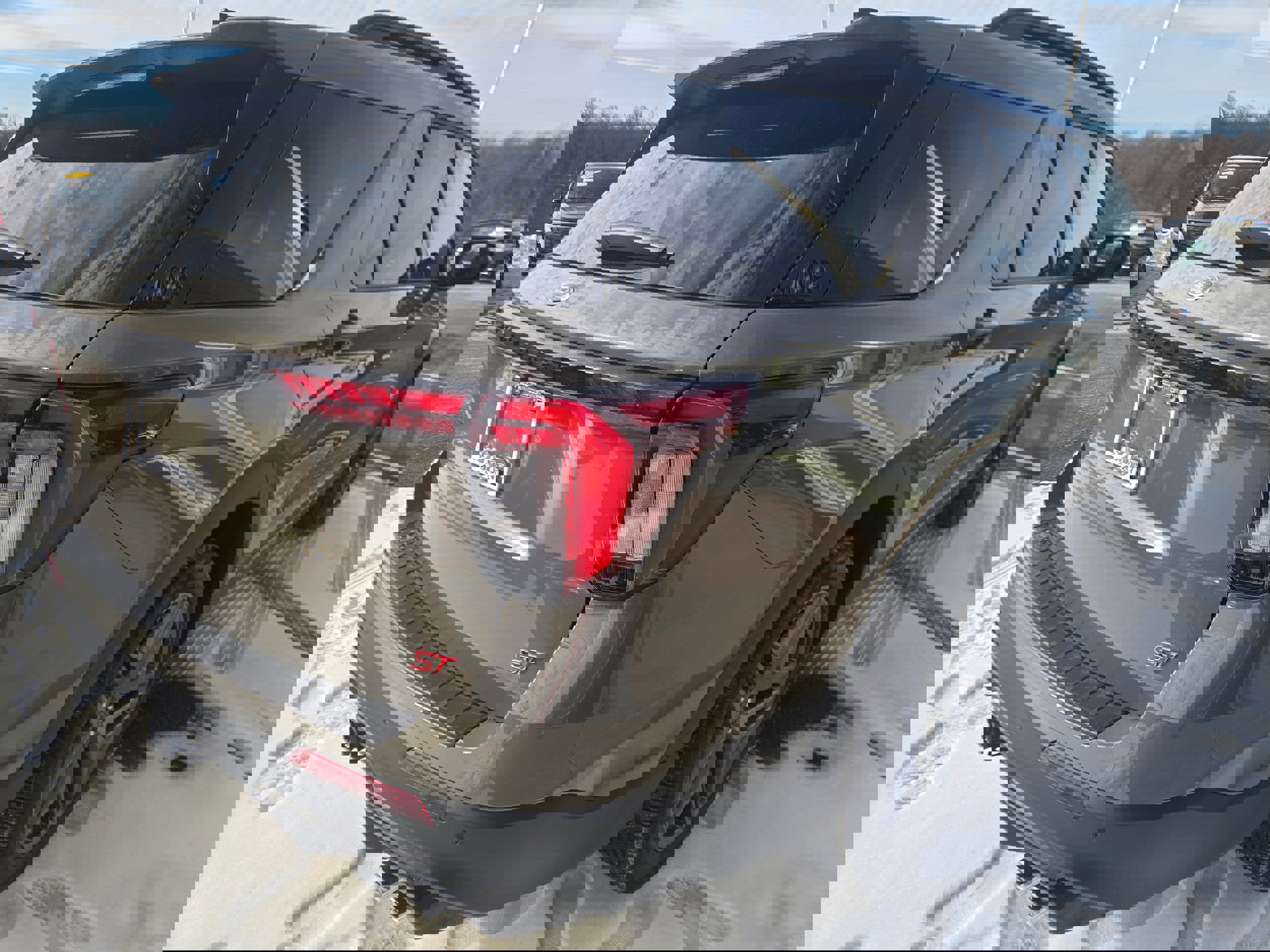 New 2026 Ford Explorer ST w/ Sun And Sound Package image 5