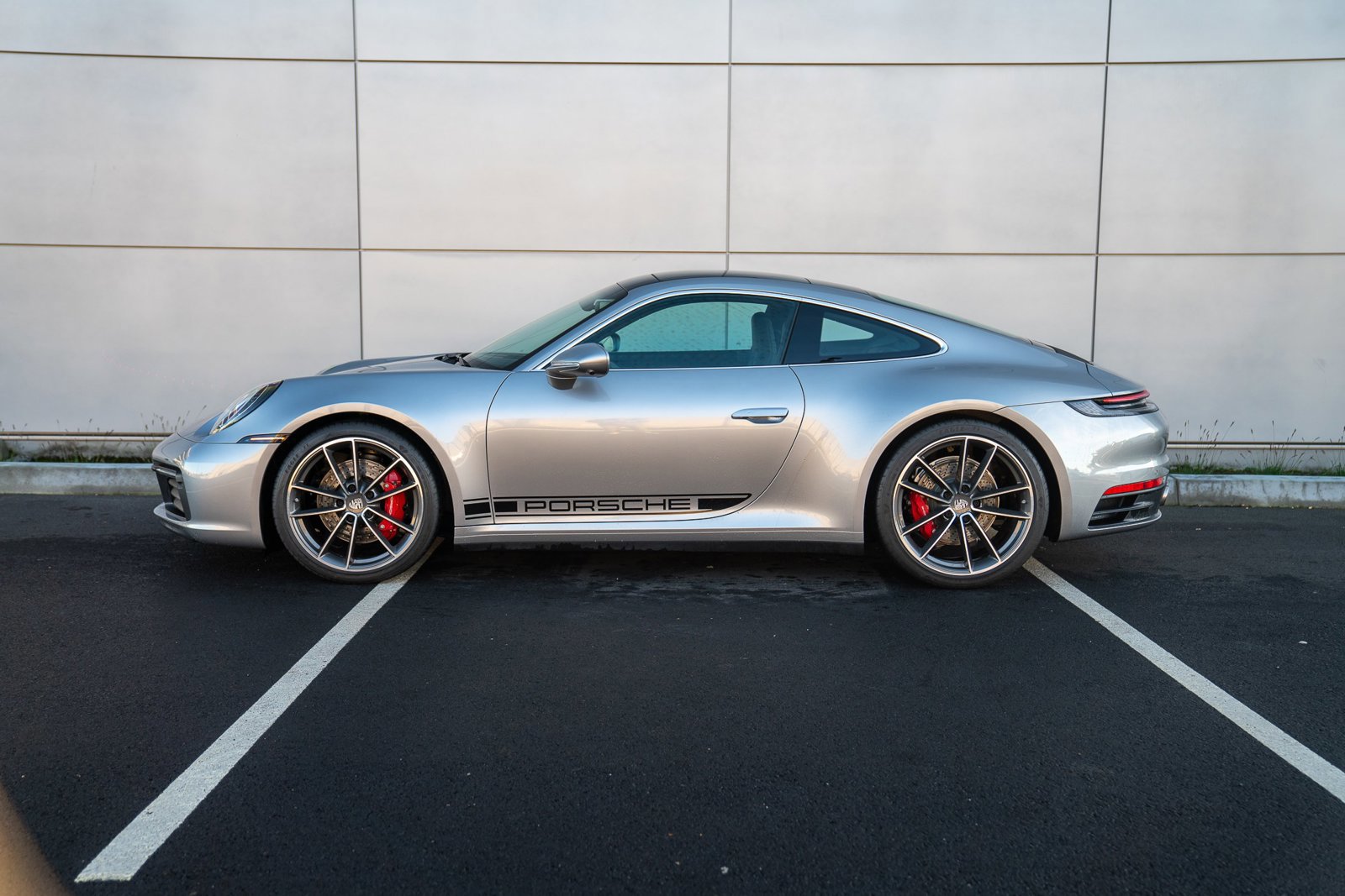 Certified 2024 Porsche 911 Carrera 4S AWD/4WD image 2
