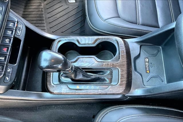 Used 2022 GMC Canyon Denali w/ Denali Black Edition Package AWD/4WD image 19