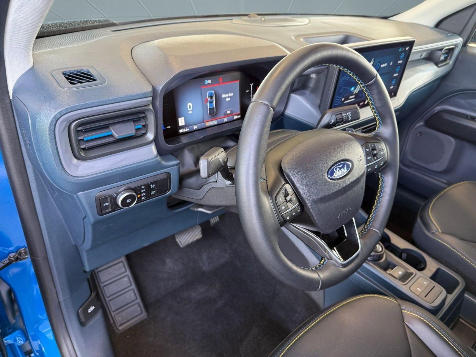 Certified 2025 Ford Maverick Lobo image 4