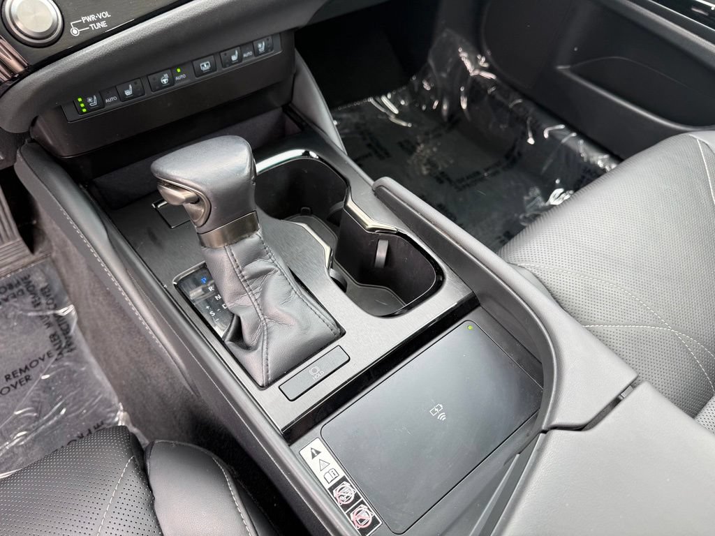 Used 2023 Lexus ES 350 Ultra Luxury w/ Accessory Package (Z2) FWD image 13