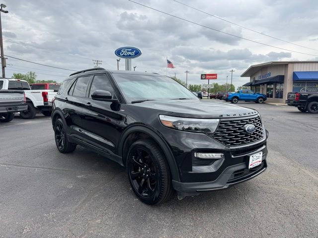 Used 2023 Ford Explorer ST-Line w/ Class IV Trailer Tow Package AWD/4WD image 4