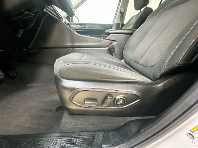 Used 2024 Jeep Grand Cherokee Laredo X AWD/4WD image 22