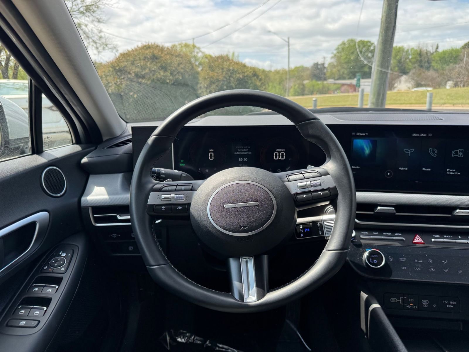 Used 2025 Hyundai Sonata SEL FWD image 30