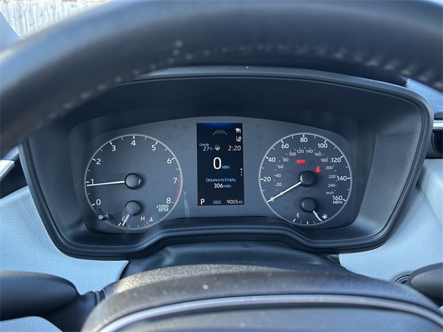Certified 2025 Toyota Corolla SE image 18
