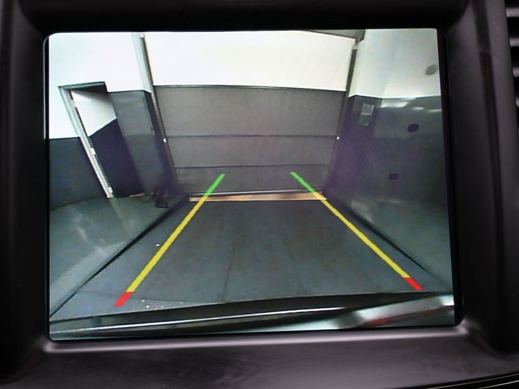 Used 2023 Chrysler 300 S image 23