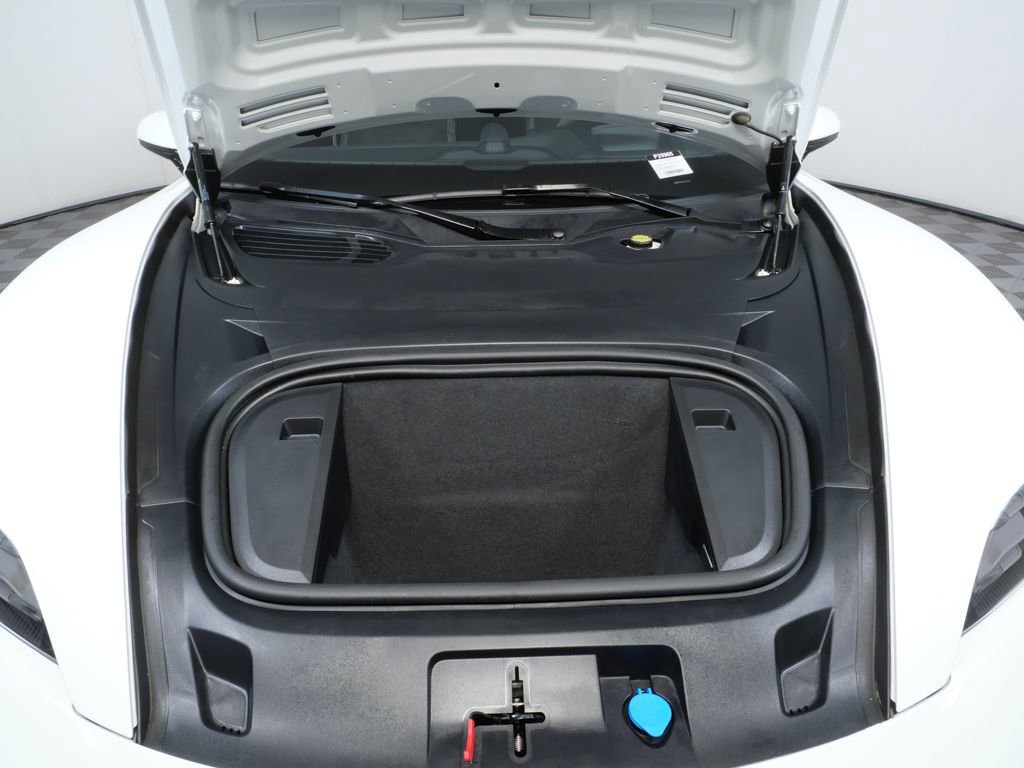 Certified 2025 Porsche Taycan 4S image 27