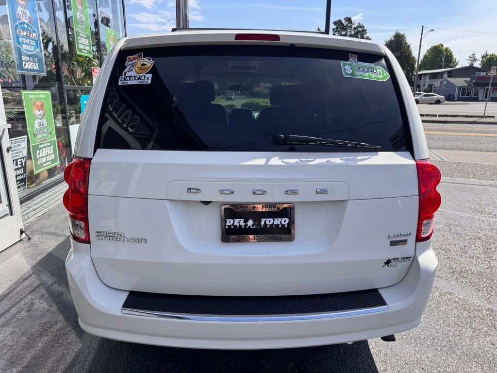 Used 2011 Dodge Grand Caravan Crew FWD image 5