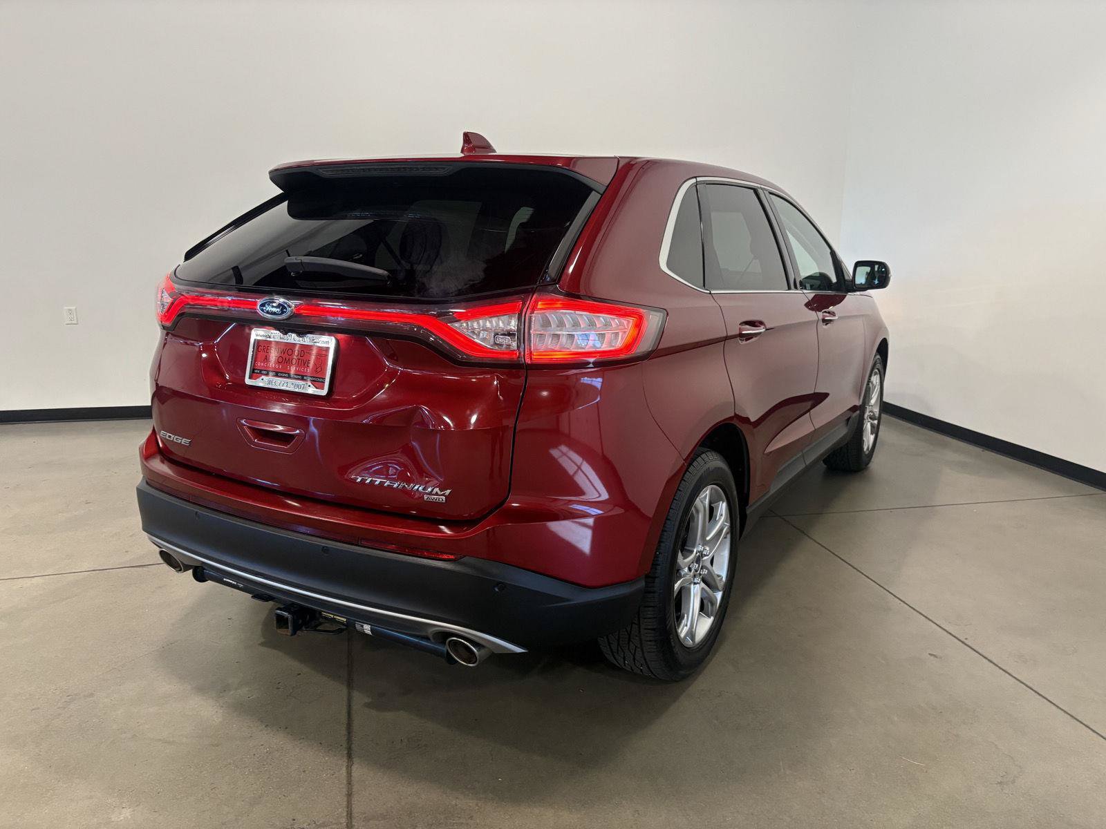 Used 2015 Ford Edge Titanium AWD/4WD image 3