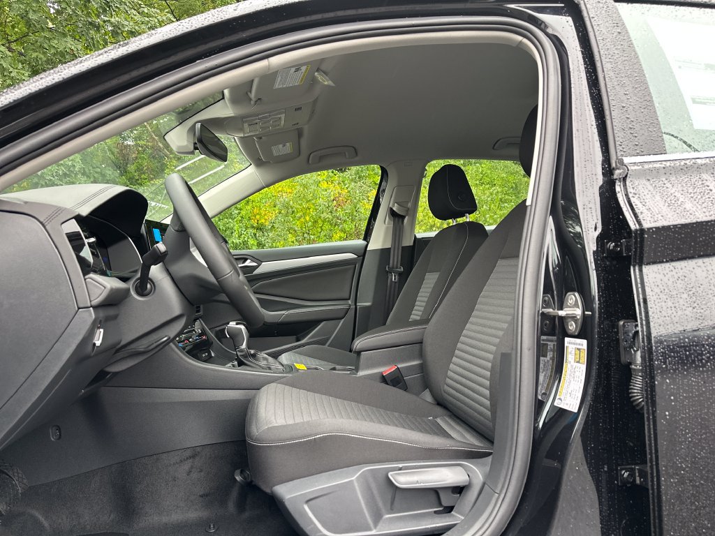 New 2027 Volkswagen Jetta S FWD image 8