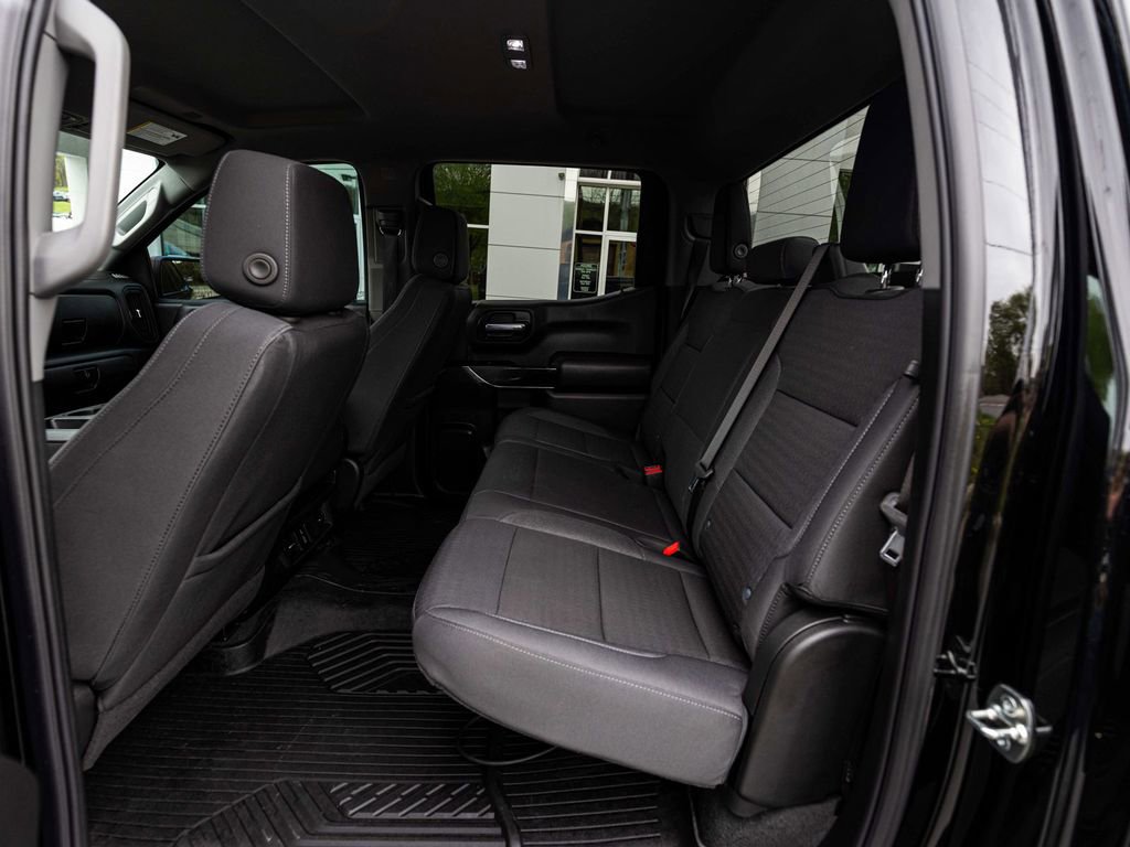 Used 2025 Chevrolet Silverado 1500 Custom Trail Boss w/ Midnight Edition AWD/4WD image 25