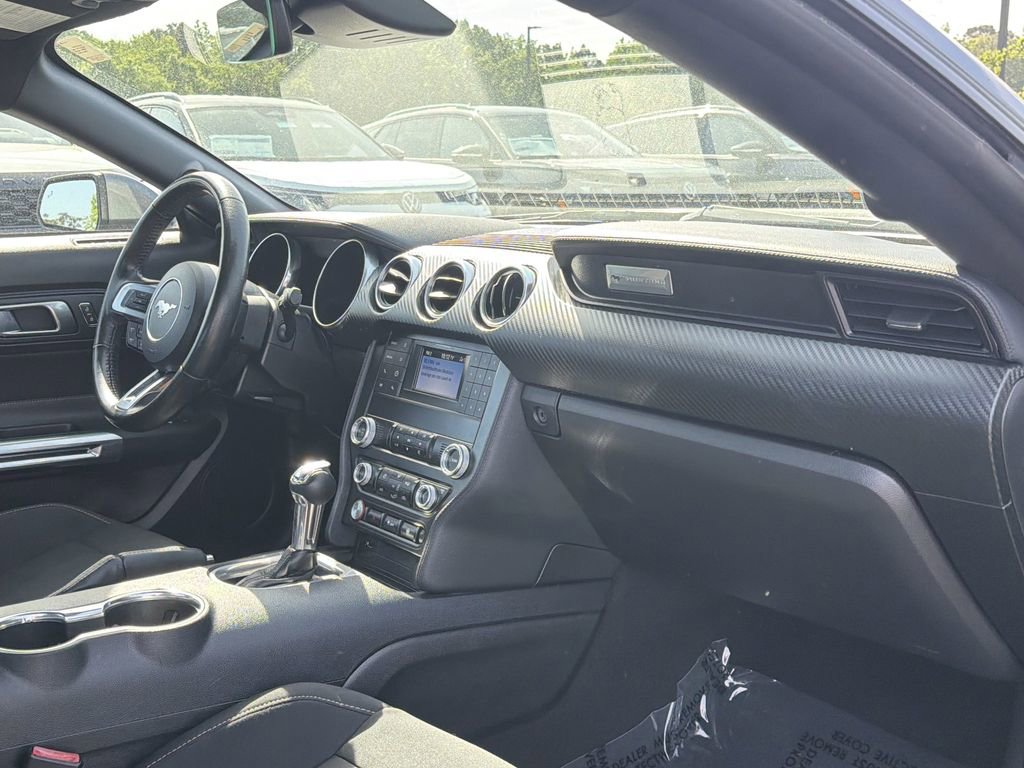 Used 2021 Ford Mustang Coupe image 16