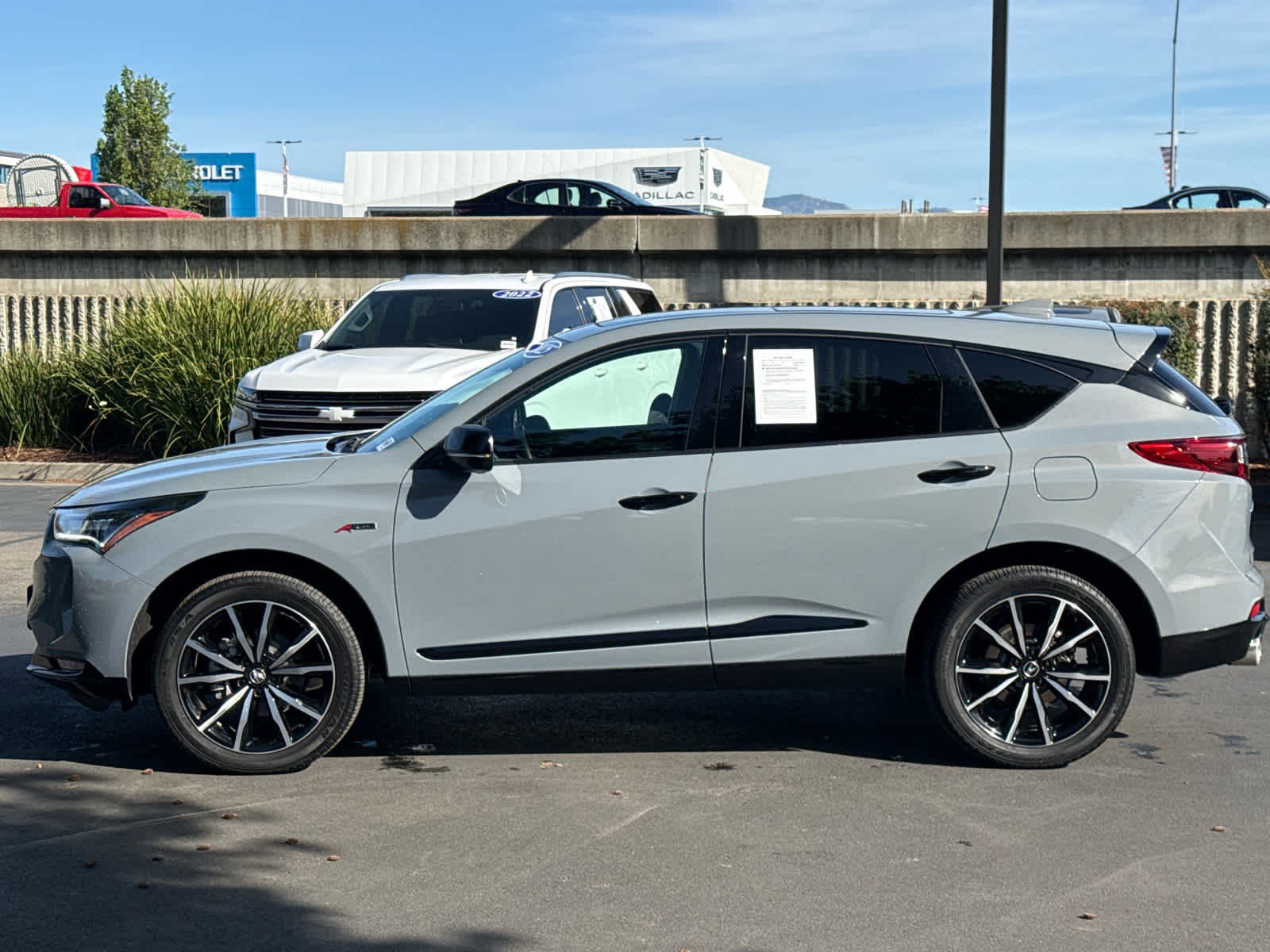 Used 2025 Acura RDX A-Spec image 11