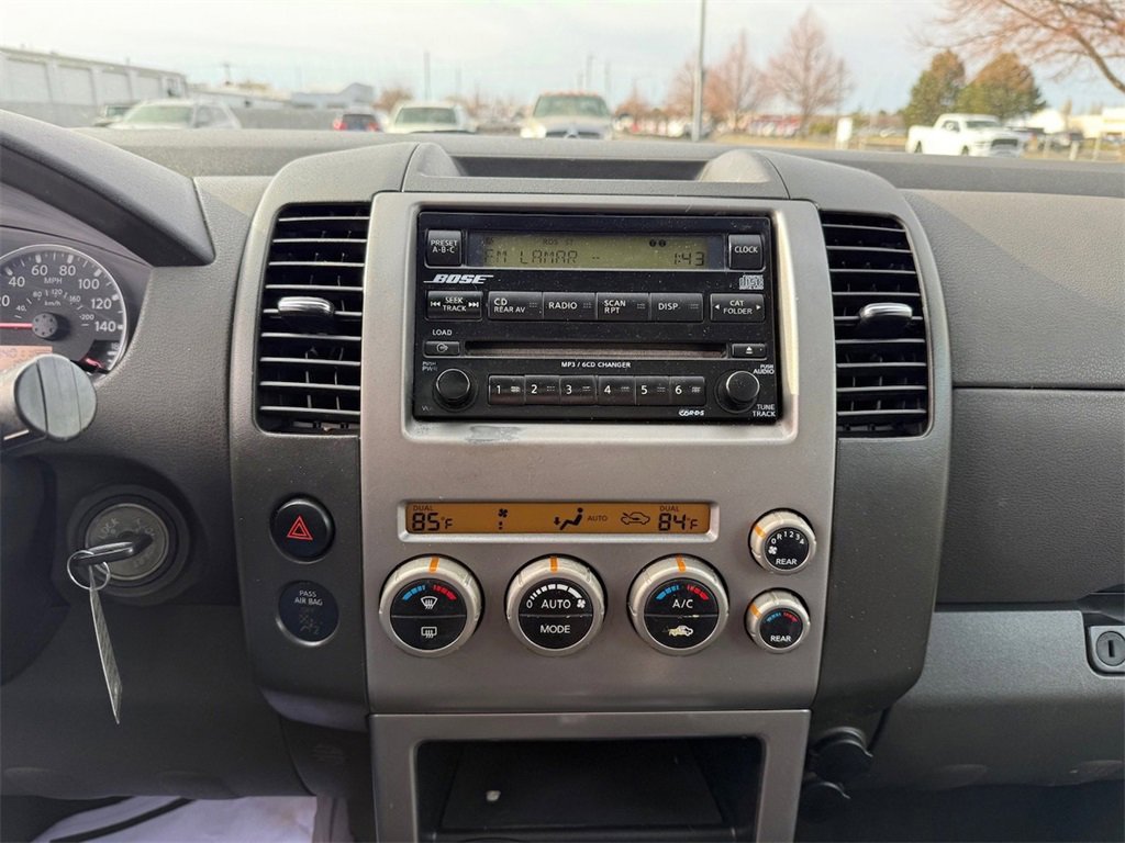 Used 2006 Nissan Pathfinder SE w/ (P01) Se Premium Pkg image 19