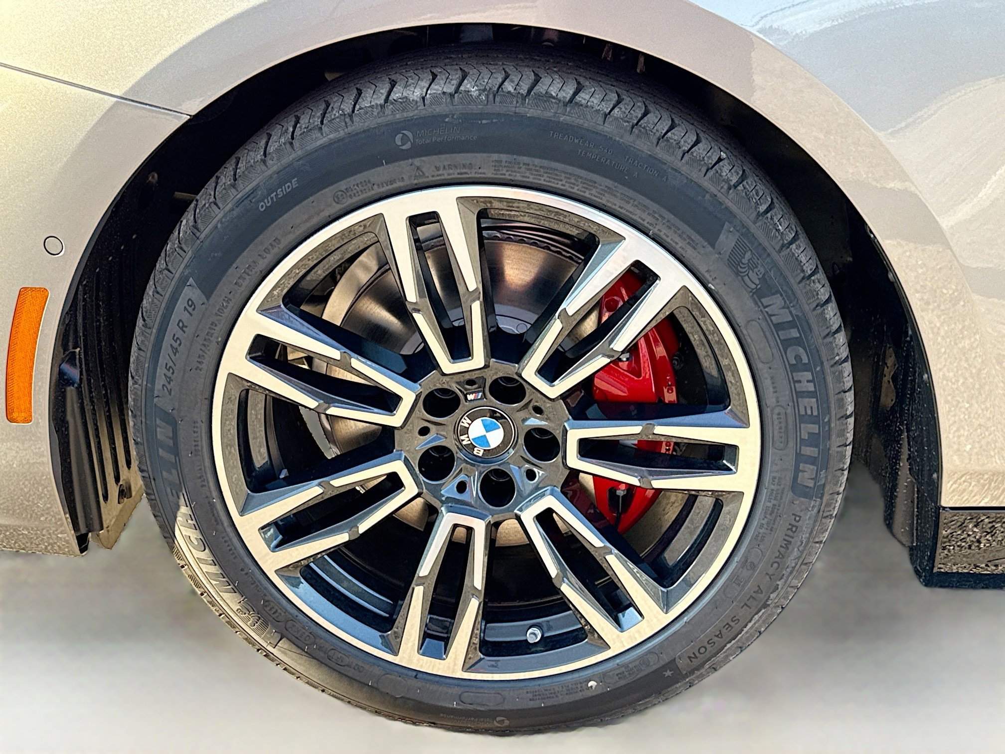 New 2026 BMW 530i w/ Executive Package image 44