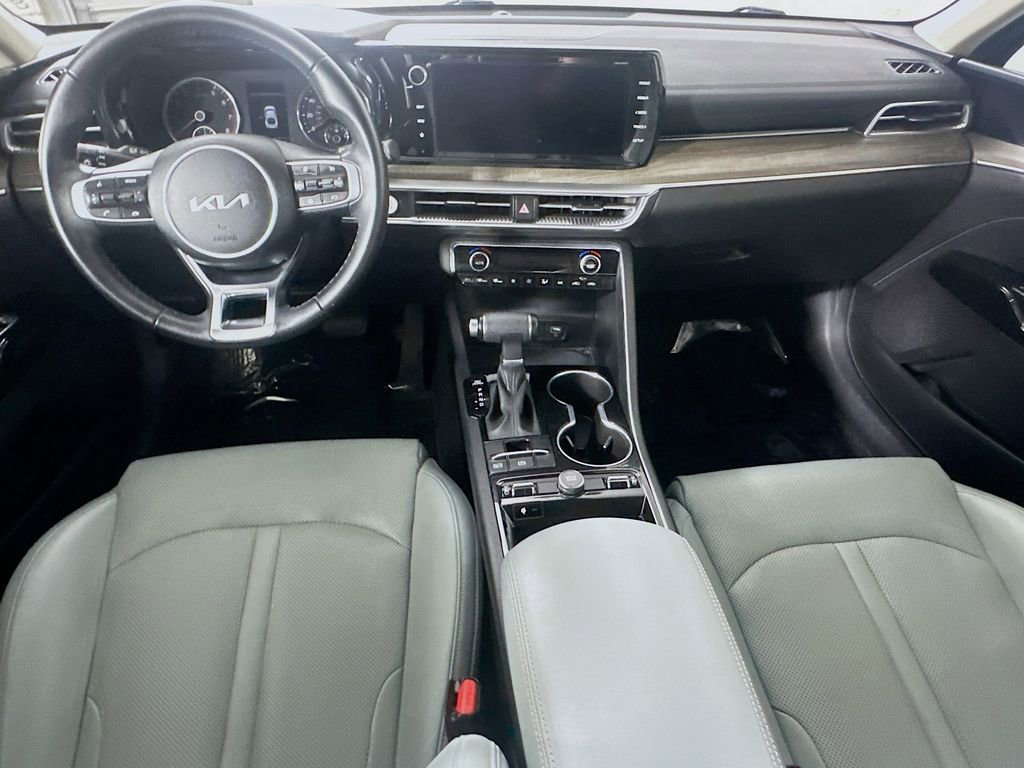 Used 2023 Kia K5 EX image 16