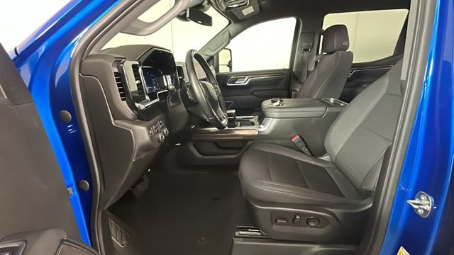 Used 2023 Chevrolet Silverado 1500 RST AWD/4WD image 12