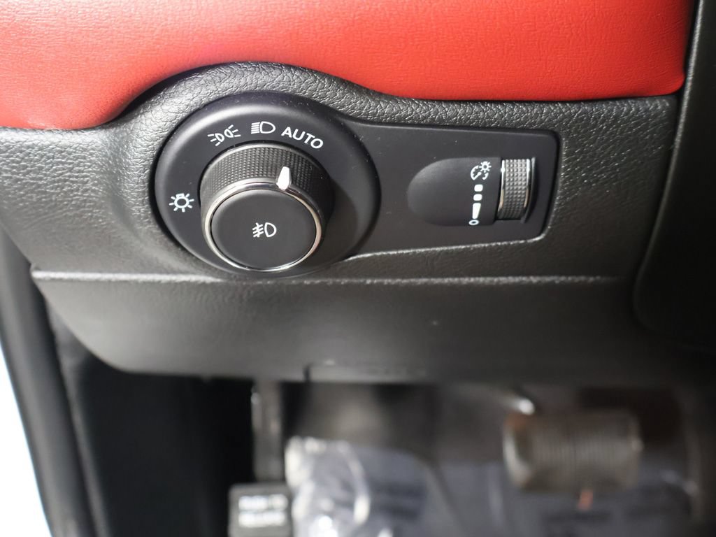 Used 2022 Dodge Durango R/T AWD/4WD image 38
