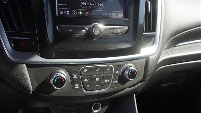 Used 2022 Chevrolet Traverse LT w/ LPO, Cargo Package image 27